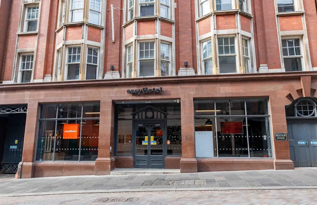 Easyhotel Newcastle-1