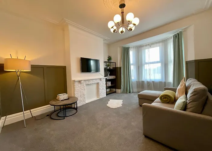 Hnfc Stays - Spacious House W/ All Essentials - 3B Newcastle upon Tyne